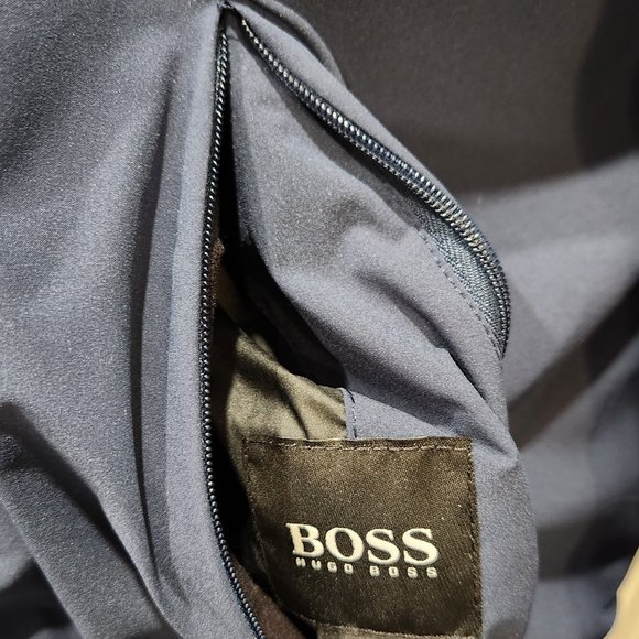 BOSS Logo-Patch Reversible Hooded Padded Jacket - Picture 15 of 15